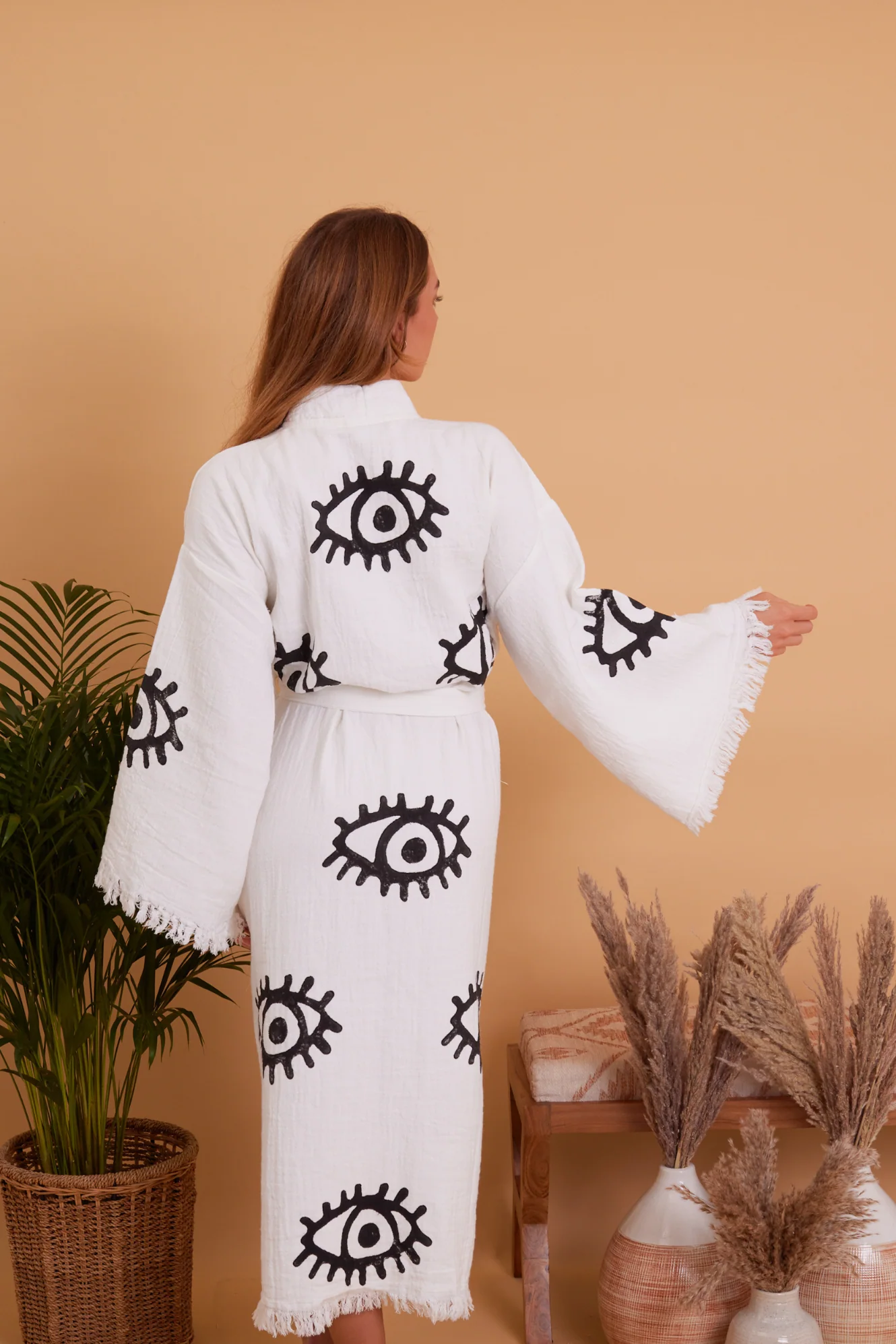 SILA robe - Image 2